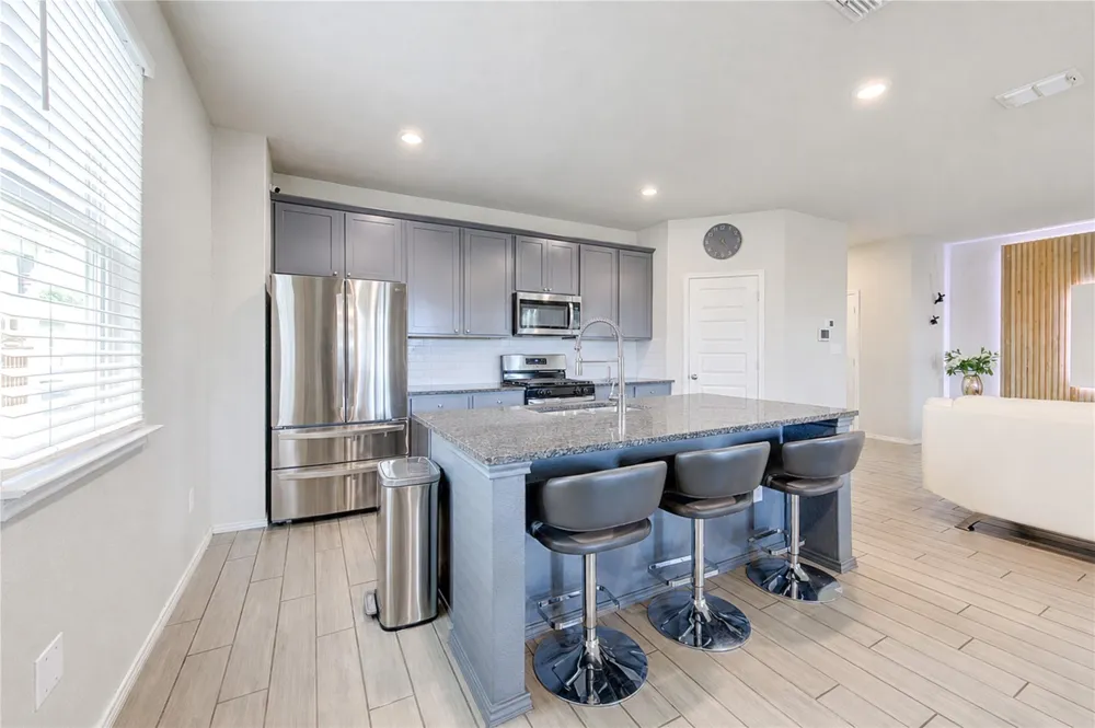 155 Honey Oak Lane New Braunfels, TX 78130