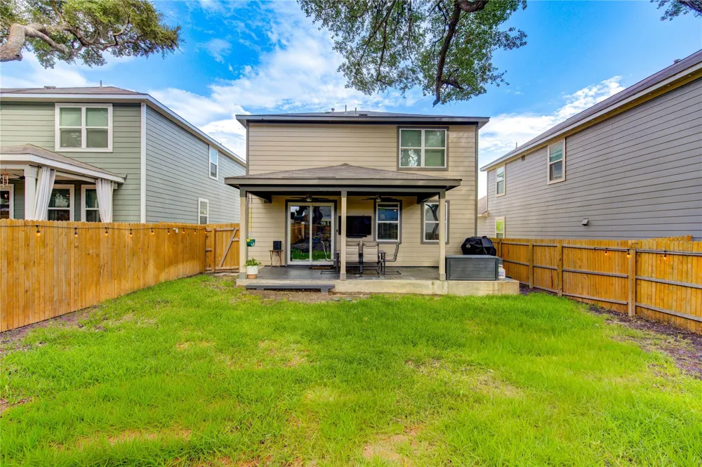 155 Honey Oak Lane New Braunfels, TX 78130
