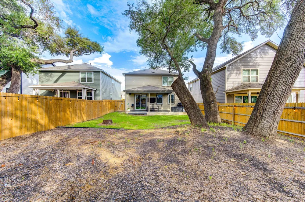 155 Honey Oak Lane New Braunfels, TX 78130