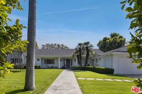 1132 Napoli Drive
