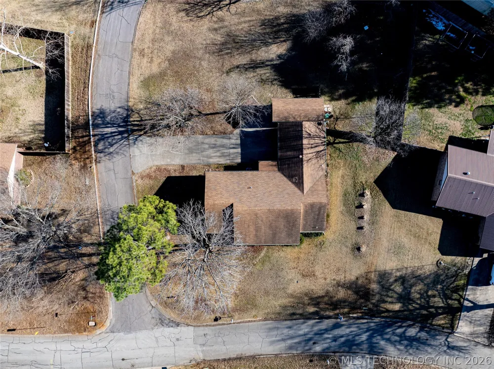 111 Meadowlark Lane Durant, OK 74701