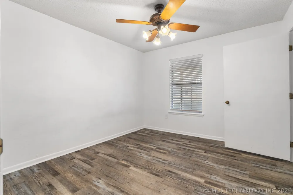 111 Meadowlark Lane Durant, OK 74701
