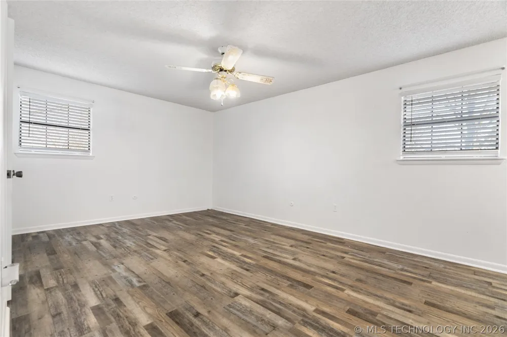 111 Meadowlark Lane Durant, OK 74701