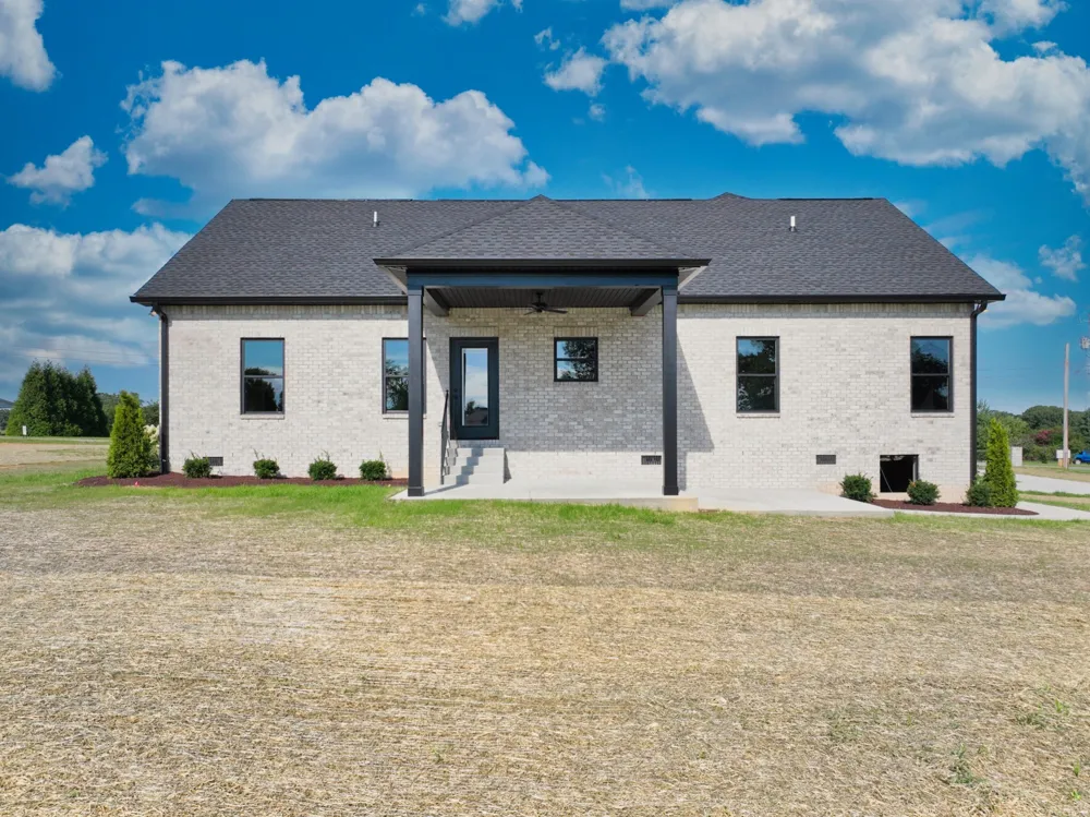 102 N Nikki Dr Portland, TN 37148