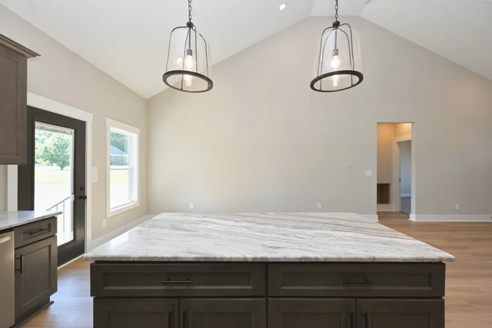 102 N Nikki Dr Portland, TN 37148