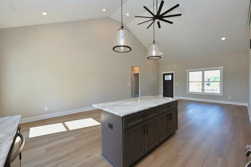 102 N Nikki Dr Portland, TN 37148