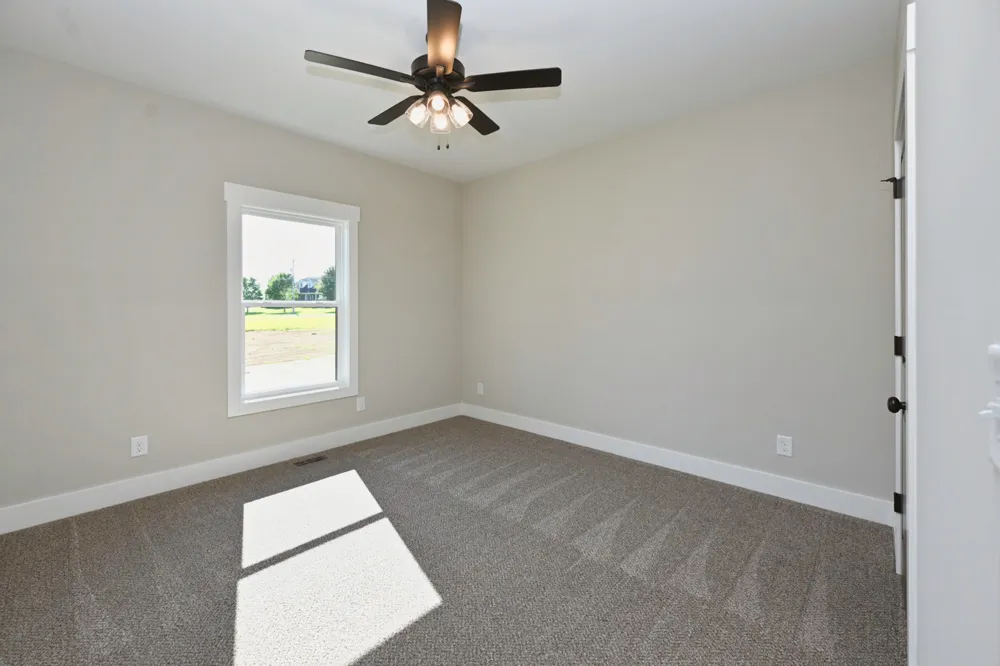 102 N Nikki Dr Portland, TN 37148