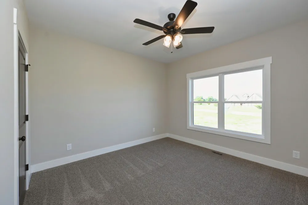 102 N Nikki Dr Portland, TN 37148