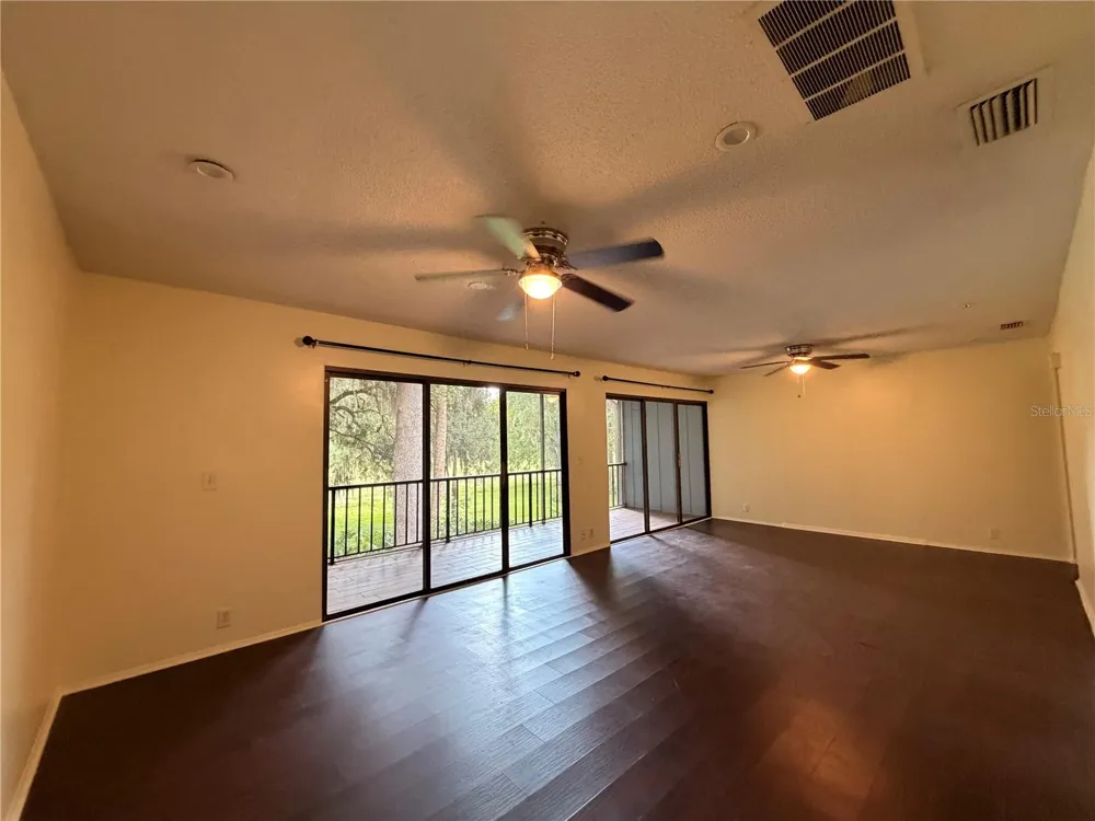 423 SHEOAH BOULEVARD #14 Winter Springs, FL 32708