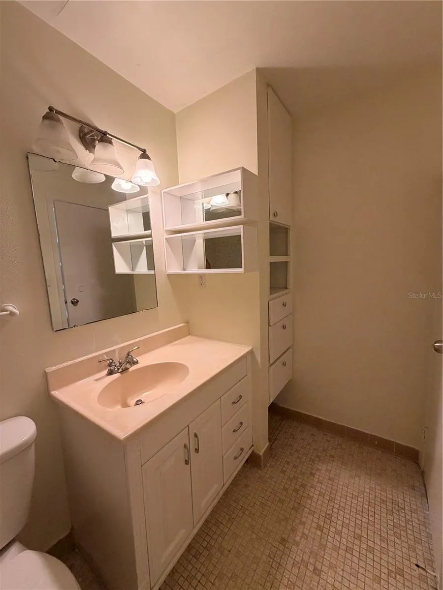 423 SHEOAH BOULEVARD #14 Winter Springs, FL 32708