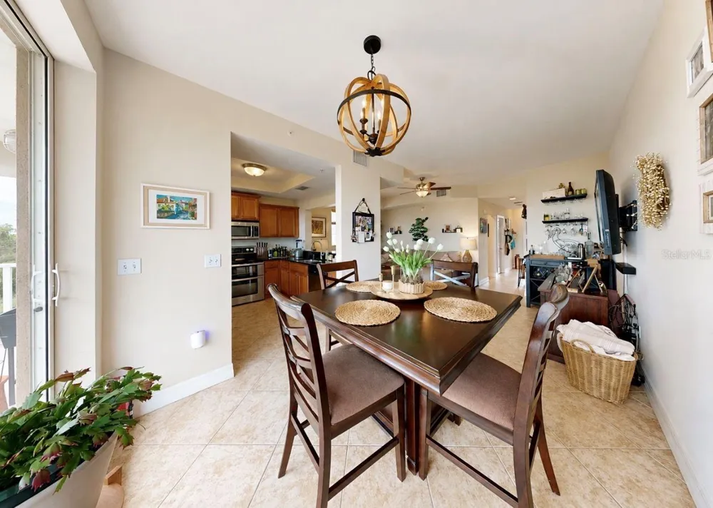 3228 MANGROVE POINT DRIVE Ruskin, FL 33570