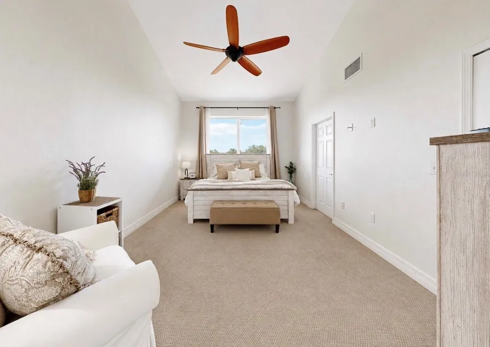 3228 MANGROVE POINT DRIVE Ruskin, FL 33570