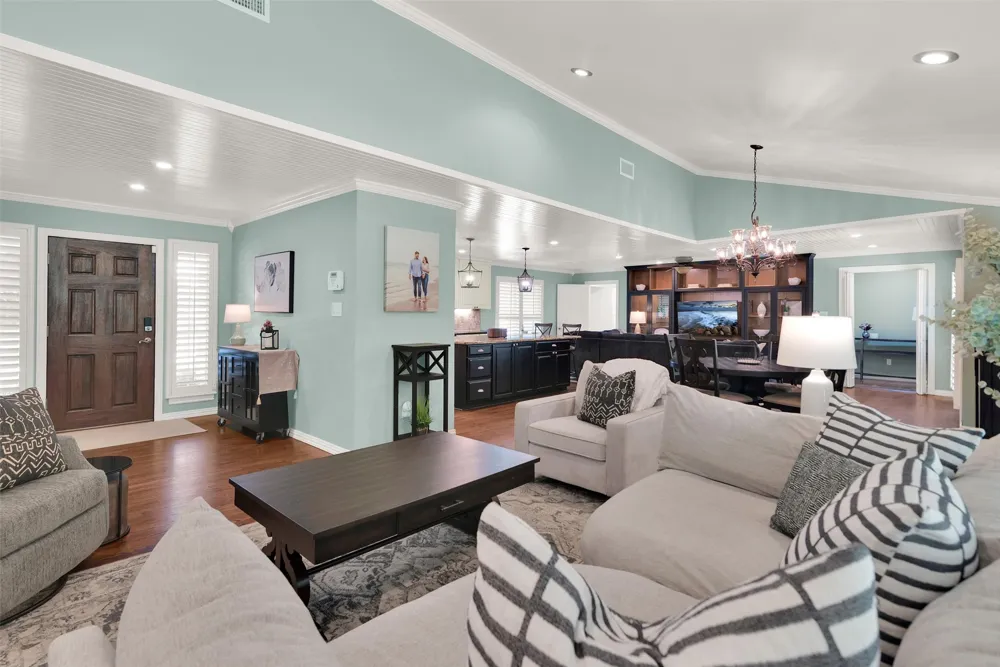 2019 Loy Lake Road Denison, TX 75020