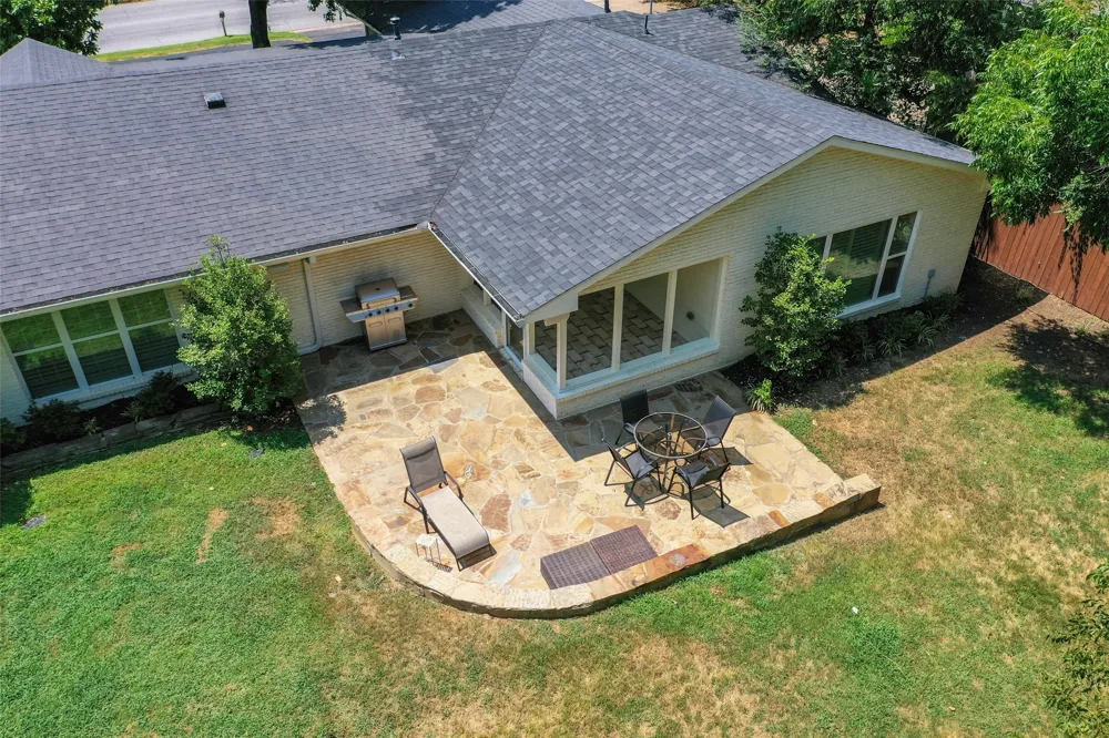 2019 Loy Lake Road Denison, TX 75020