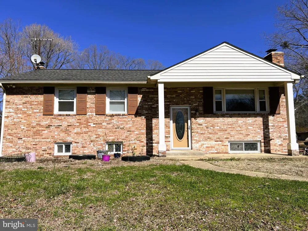 13220 BREEZY COURT Waldorf, MD 20601