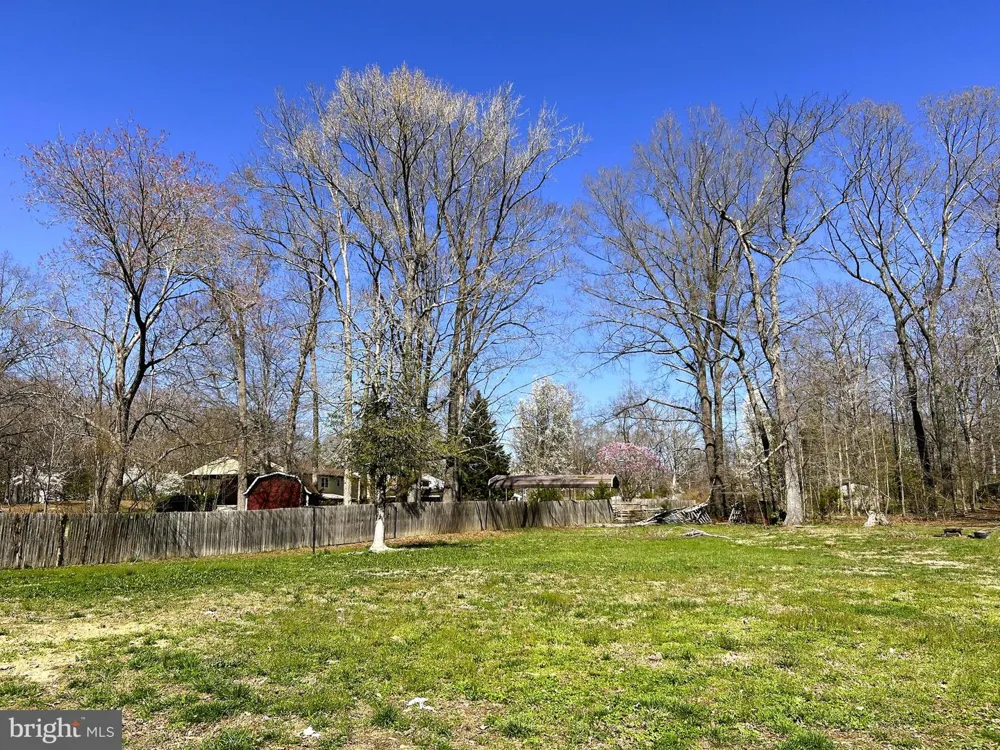 13220 BREEZY COURT Waldorf, MD 20601