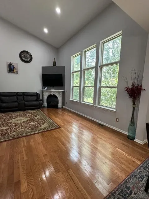 2708 Trillium Hills Drive Commerce Charter Township, MI 48382