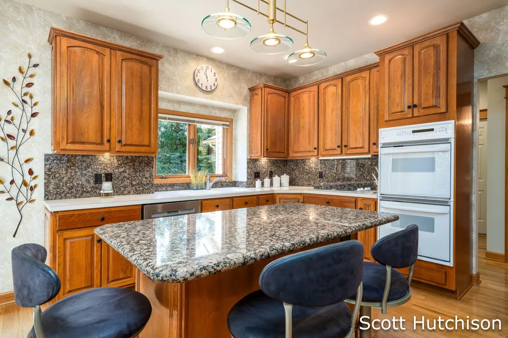 112 Stonehenge Drive SW Georgetown Charter Township, MI 49418
