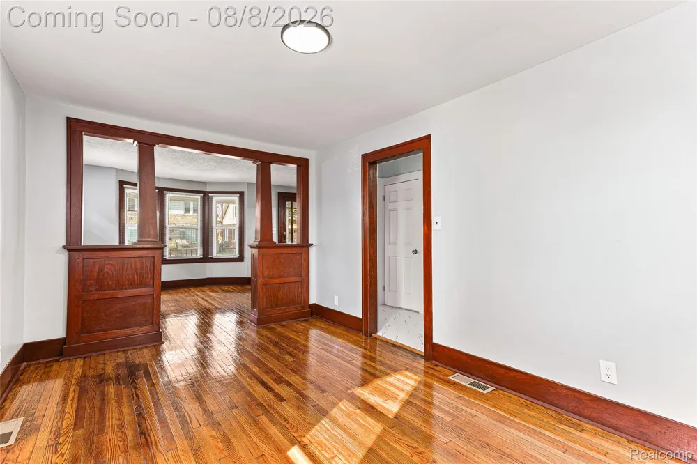 107 Elm Street River Rouge City, MI 48218