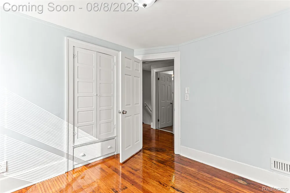 107 Elm Street River Rouge City, MI 48218