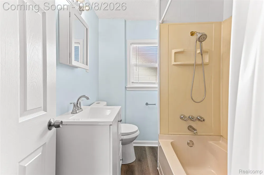 107 Elm Street River Rouge City, MI 48218