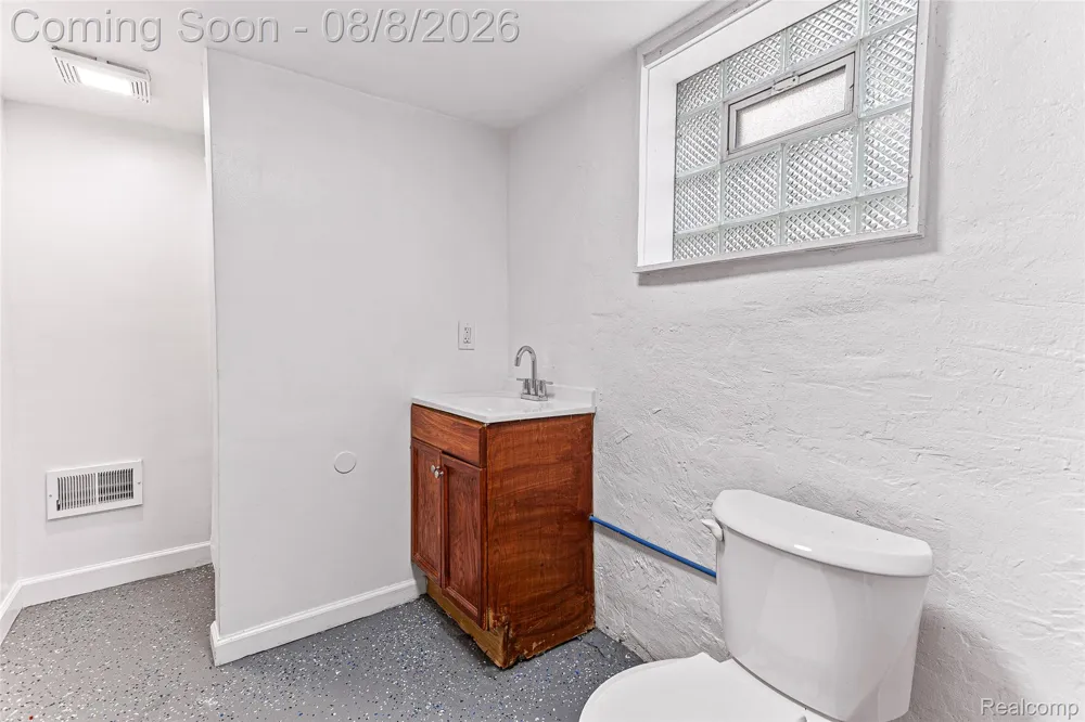 107 Elm Street River Rouge City, MI 48218