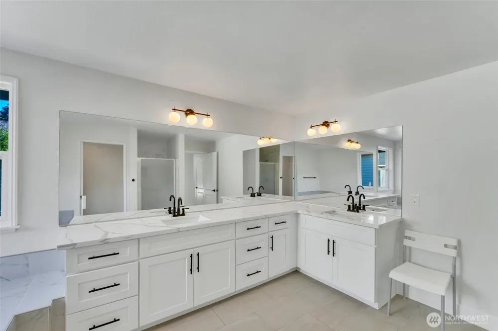 14604 SE 79th Drive Newcastle, WA 98059