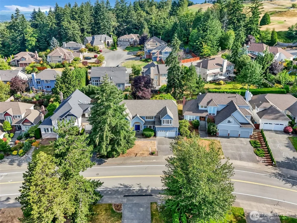 14604 SE 79th Drive Newcastle, WA 98059