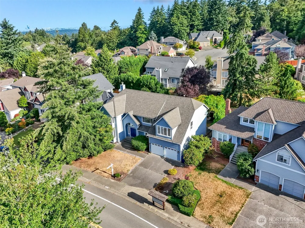 14604 SE 79th Drive Newcastle, WA 98059