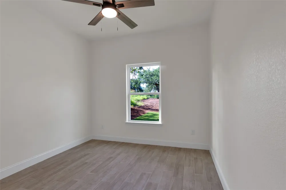 811 SW 28th Street Mineral Wells, TX 76067