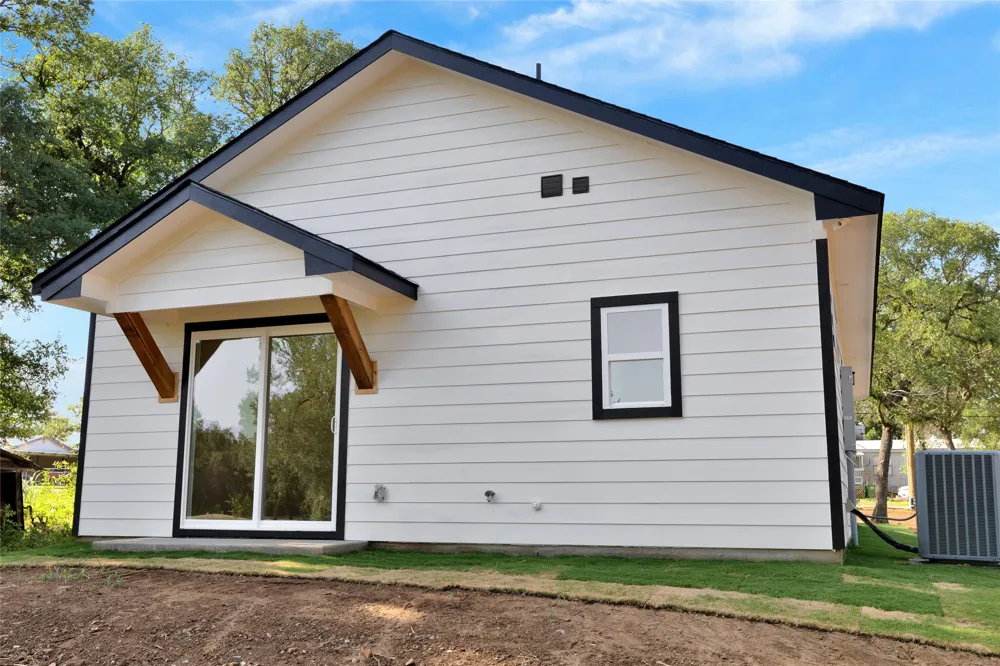 811 SW 28th Street Mineral Wells, TX 76067