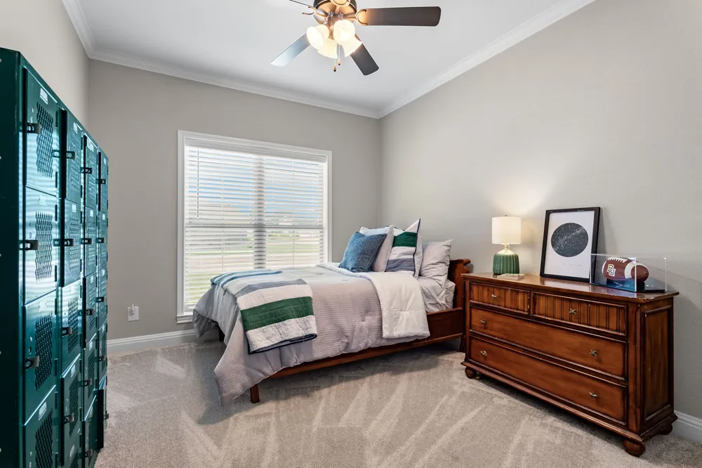 717 Wintergreen Drive Hewitt, TX 76643