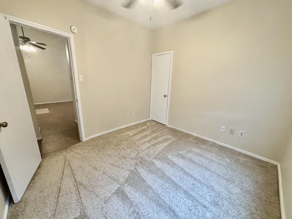 2915 Roxboro Road Euless, TX 76039