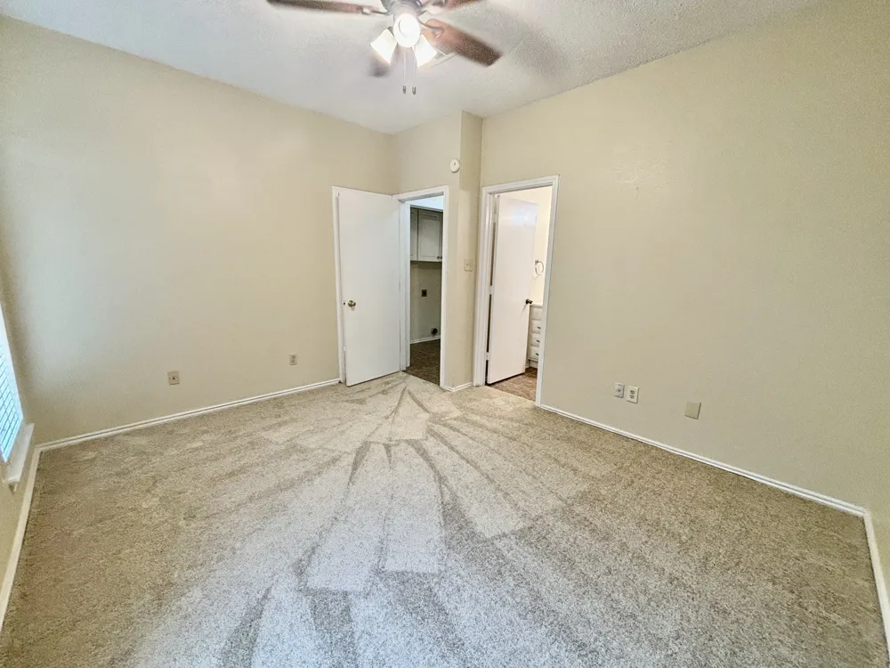 2915 Roxboro Road Euless, TX 76039