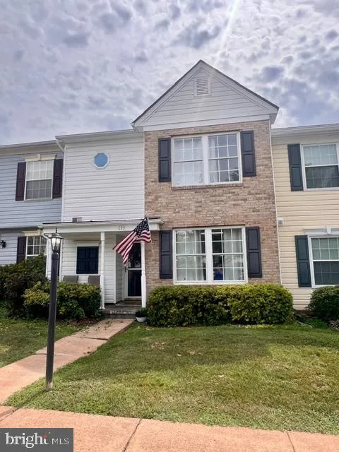 633 BRIDLEWOOD DRIVE