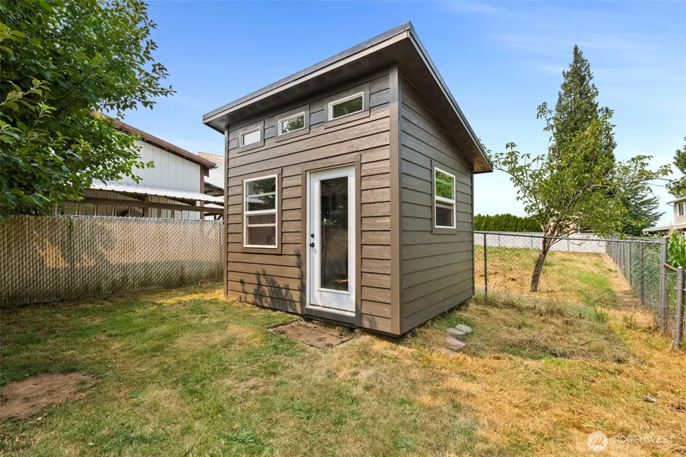 310 E Cedarcrest Court Napavine, WA 98565