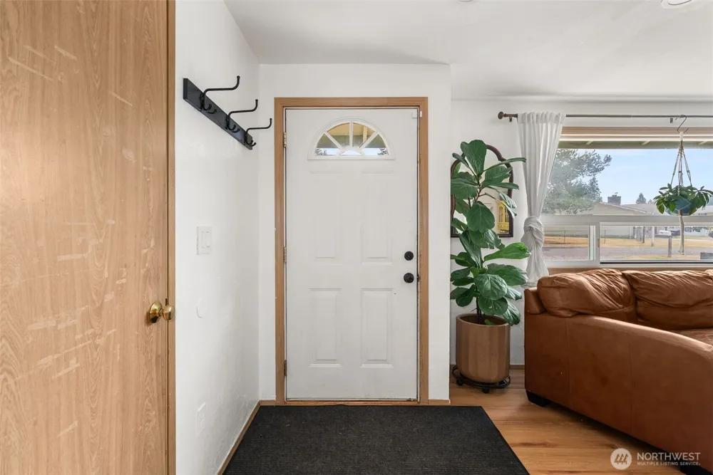 310 E Cedarcrest Court Napavine, WA 98565