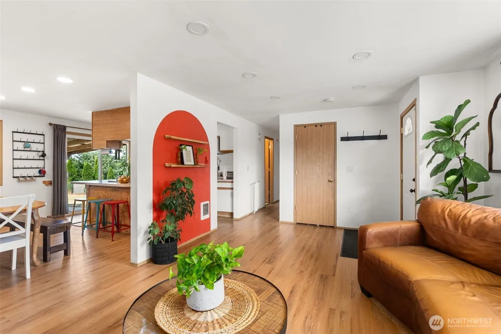 310 E Cedarcrest Court Napavine, WA 98565