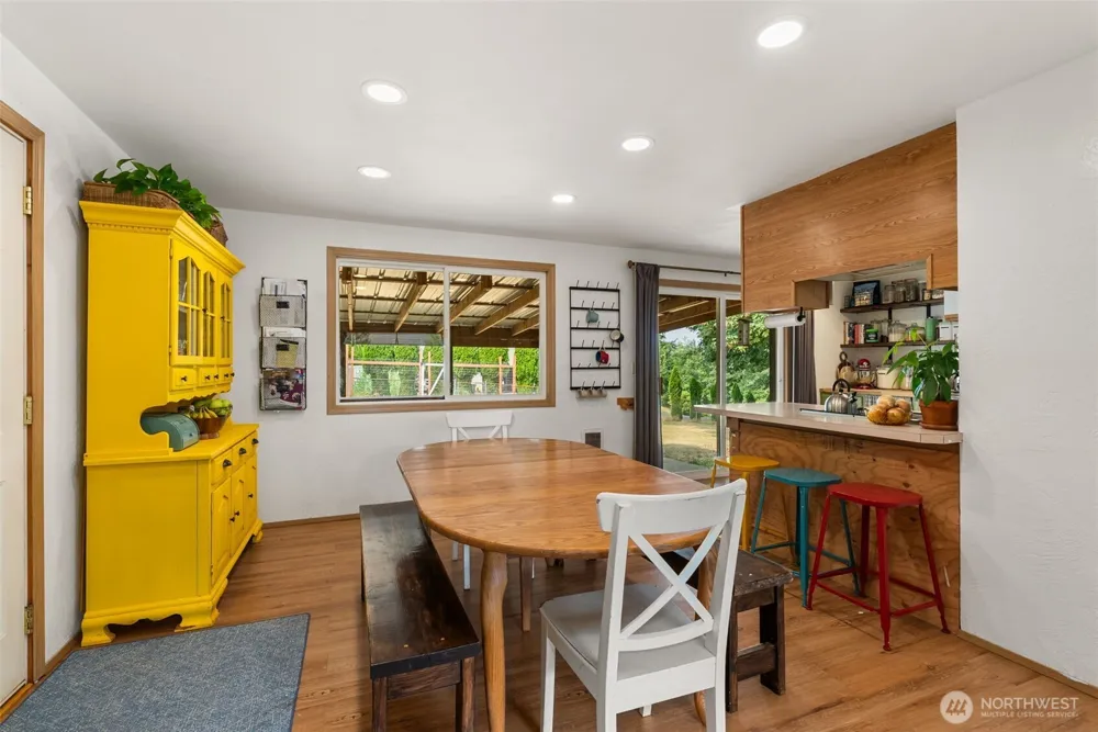 310 E Cedarcrest Court Napavine, WA 98565