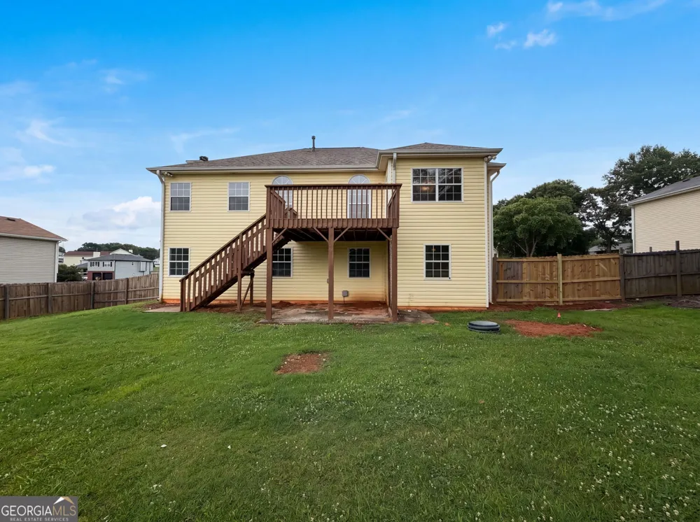 5355 Queen Ester CT Ellenwood, GA 30294
