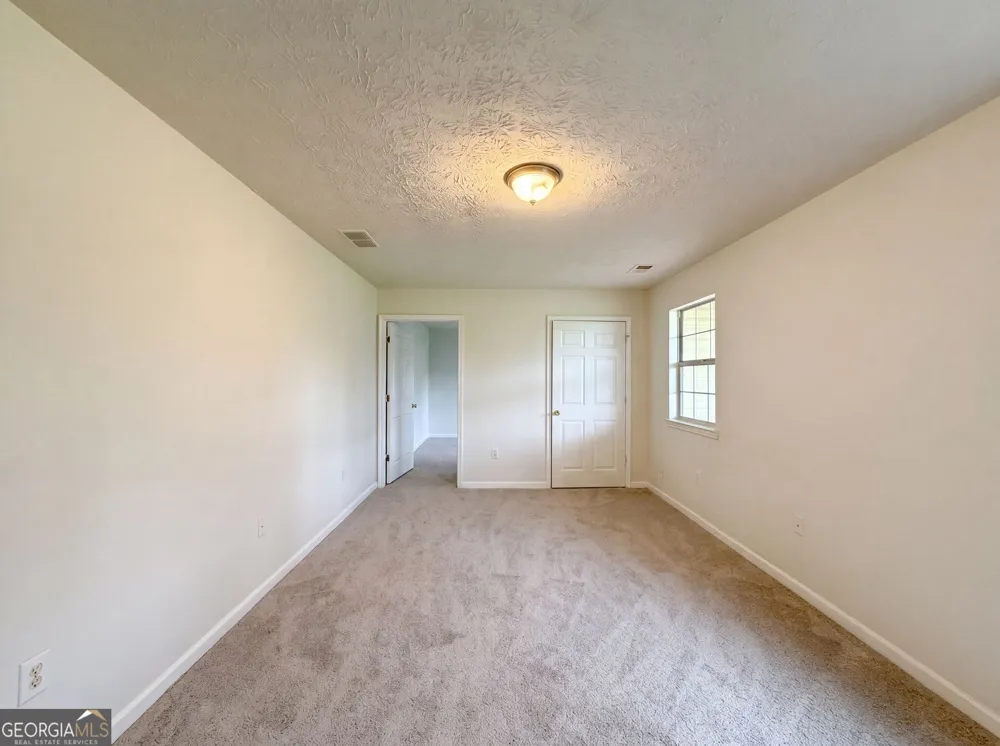 5355 Queen Ester CT Ellenwood, GA 30294