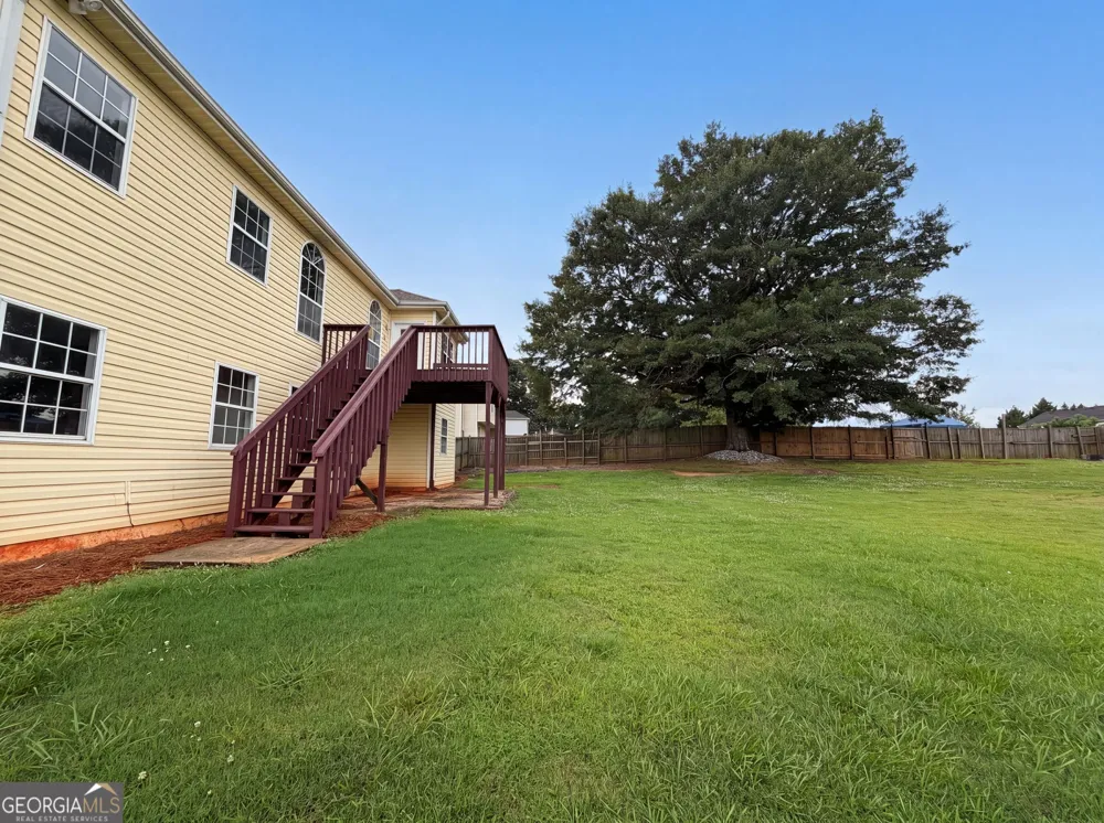 5355 Queen Ester CT Ellenwood, GA 30294