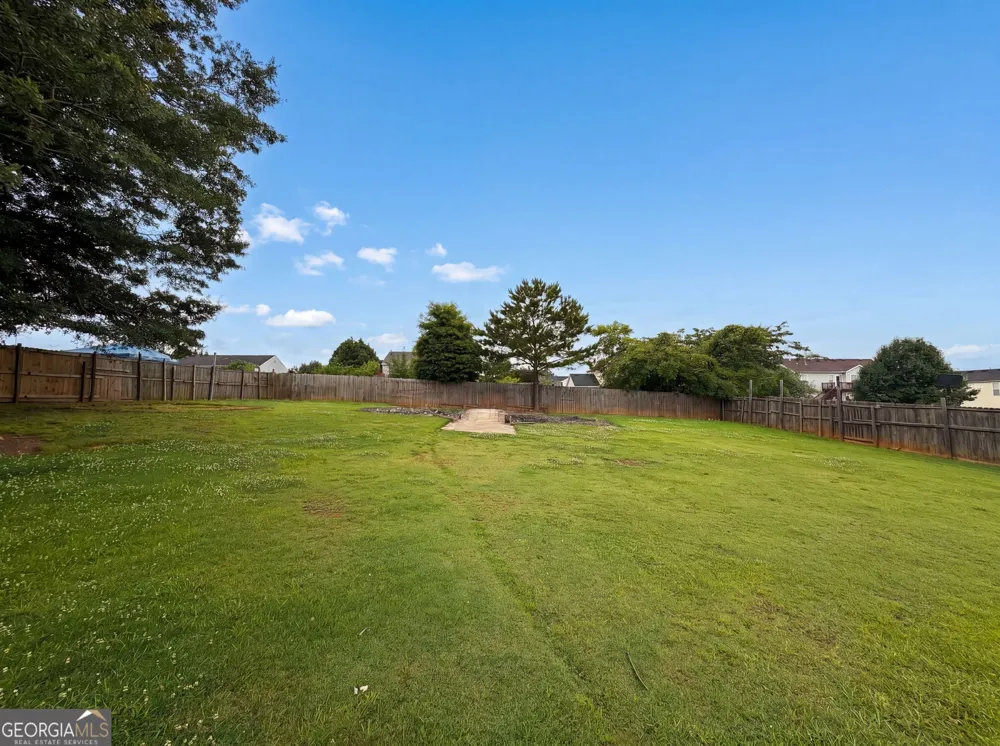 5355 Queen Ester CT Ellenwood, GA 30294