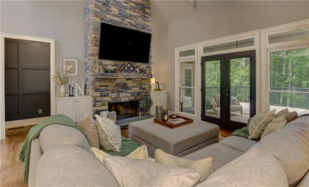 8785 Mica Creek Ball Ground, GA 30107