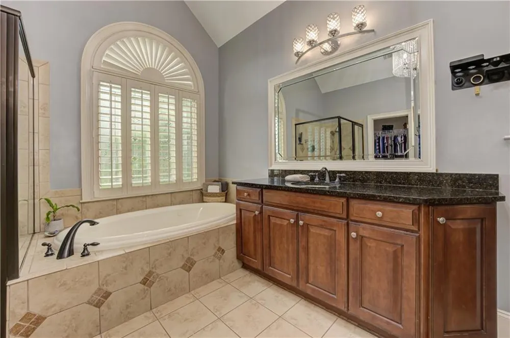 8785 Mica Creek Ball Ground, GA 30107