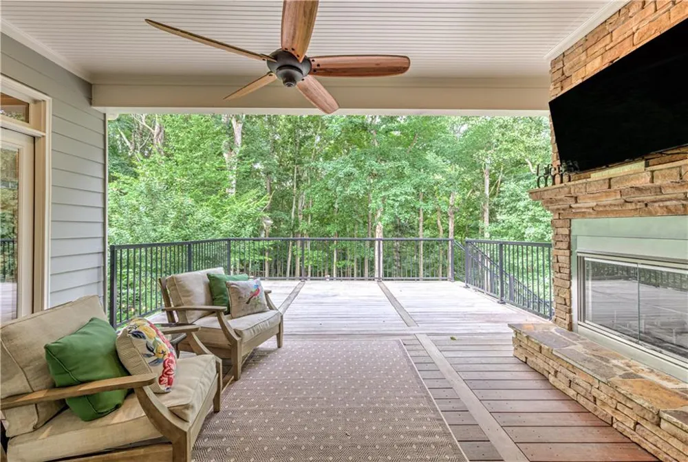 8785 Mica Creek Ball Ground, GA 30107