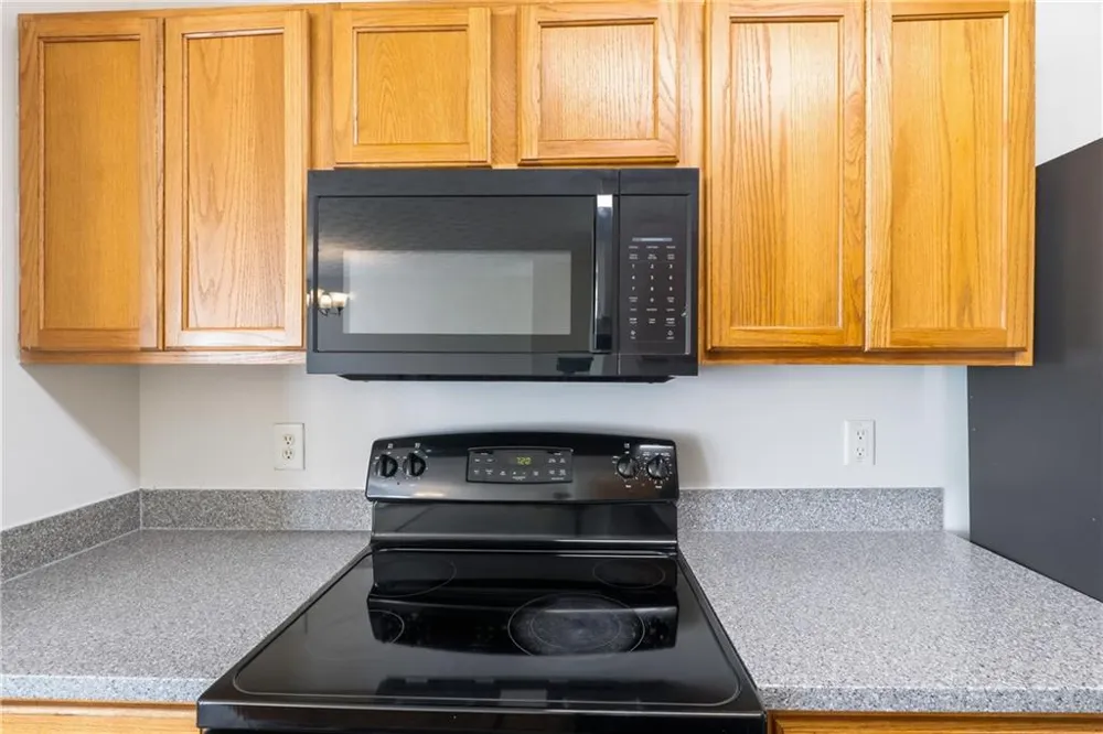 1318 Revelstoke Cove Riverdale, GA 30296