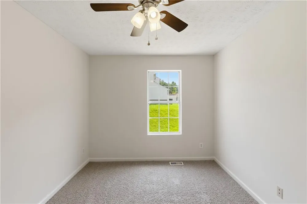 1318 Revelstoke Cove Riverdale, GA 30296