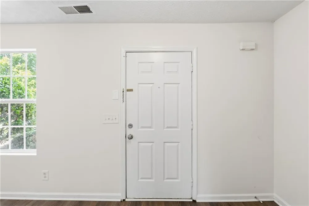 1318 Revelstoke Cove Riverdale, GA 30296