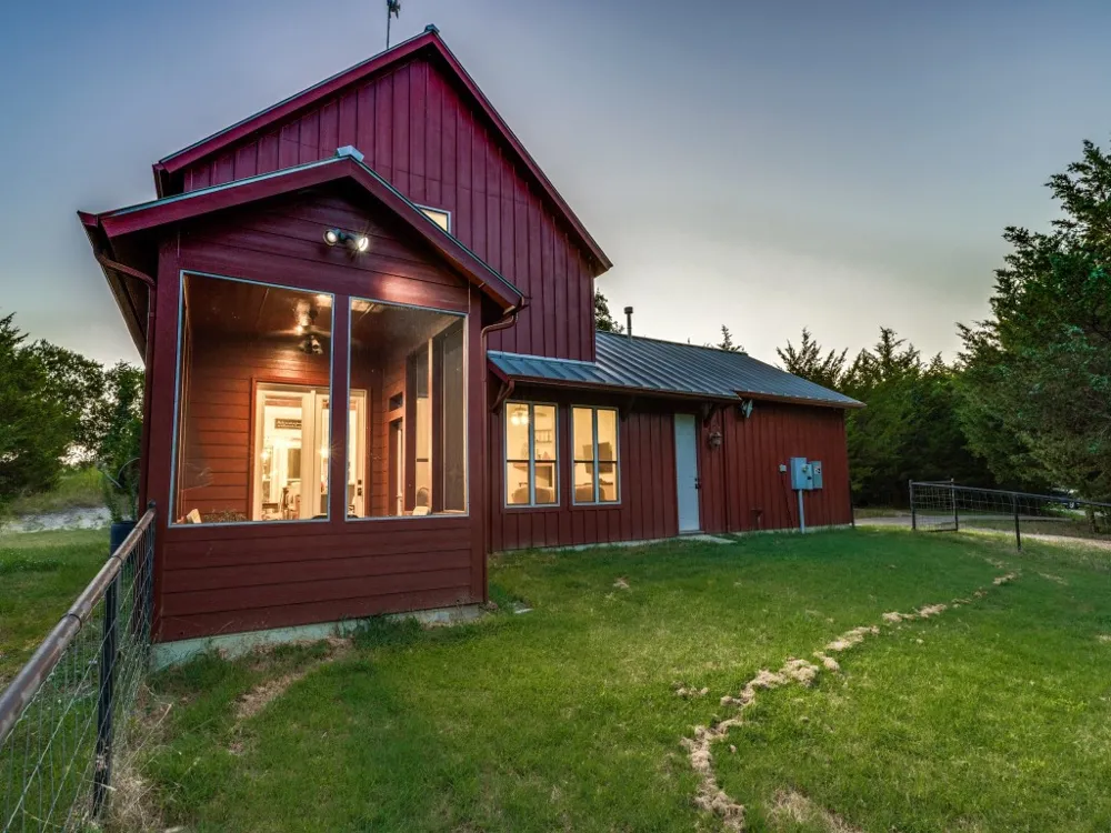 322 Red Maple Road Gunter, TX 75058